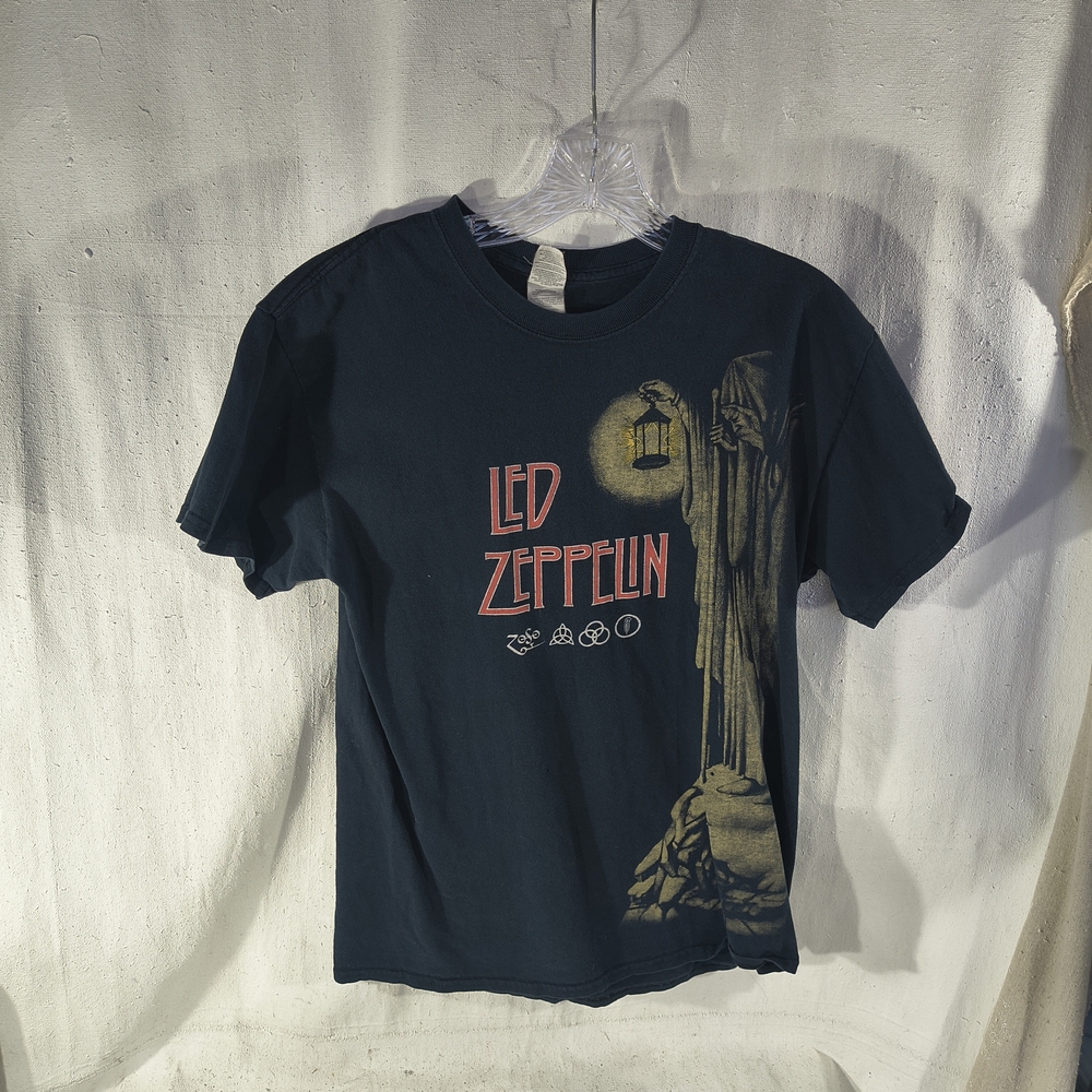 Men's Size Medium Black Led Zeppelin Tee with Graphic Design